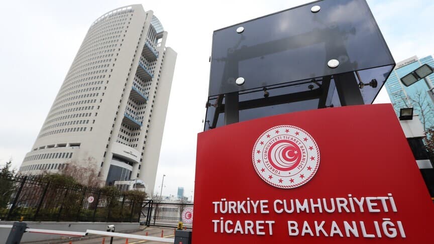 Ticaret Bakanlığı, otomotiv ithalatı raporunu değerlendirdi