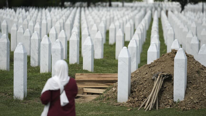 Srebrenitsa Anıt Merkezi, Bosna Hersek'te 149 soykırım inkarı vakası tespit etti