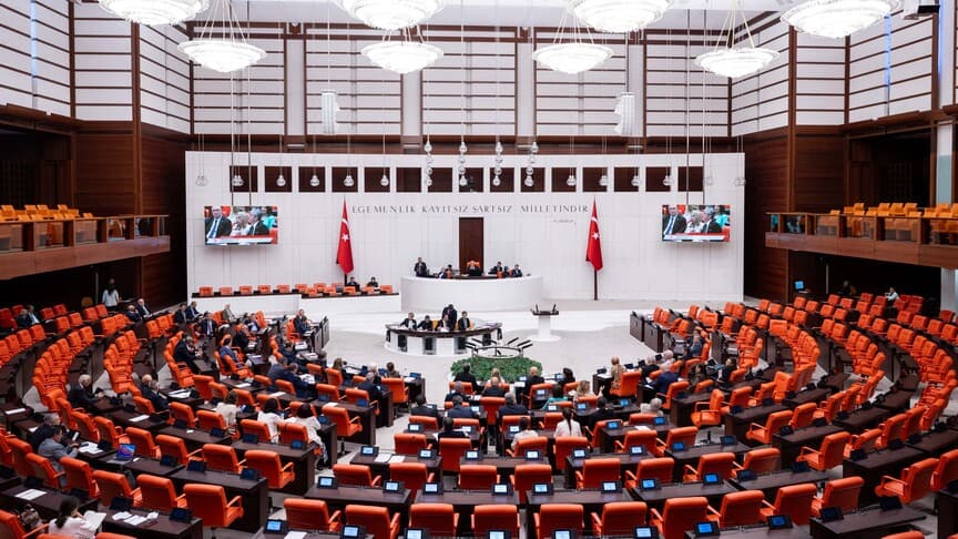 TBMM Genel Kurulunda öğrenci affı ve yükseköğretim düzenlemeleri kabul edildi