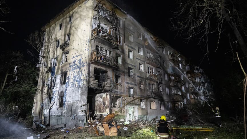 Kiev'e yapılan Rus hava saldırısında 9 ölü, 28 yaralı