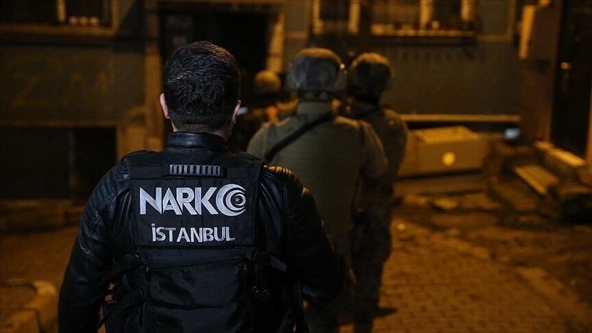 İstanbul'da uyuşturucu operasyonunda 16 kişi gözaltına alındı