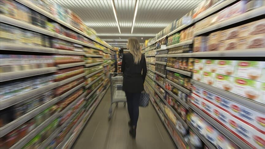 Haziranda ticaret satış hacmi düştü, perakende satış hacmi yükseldi
