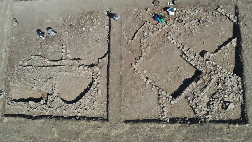 Göbeklitepe'de yeni kazılarda dörtgen yapılar bulundu