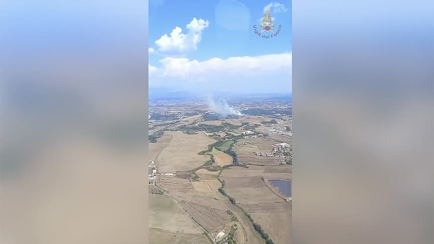 İtalya'da mühimmat tesisinde yangın sonrası patlama gerçekleşti
