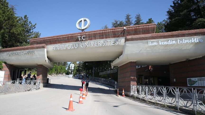 Anadolu Üniversitesi'nin İkinci Üniversite başvuruları 17 Ağustos'ta başlıyor