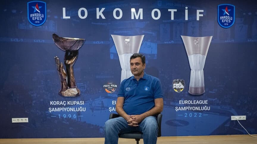 Anadolu Efes, tüm branşlarda zirveye dönmeyi hedefliyor