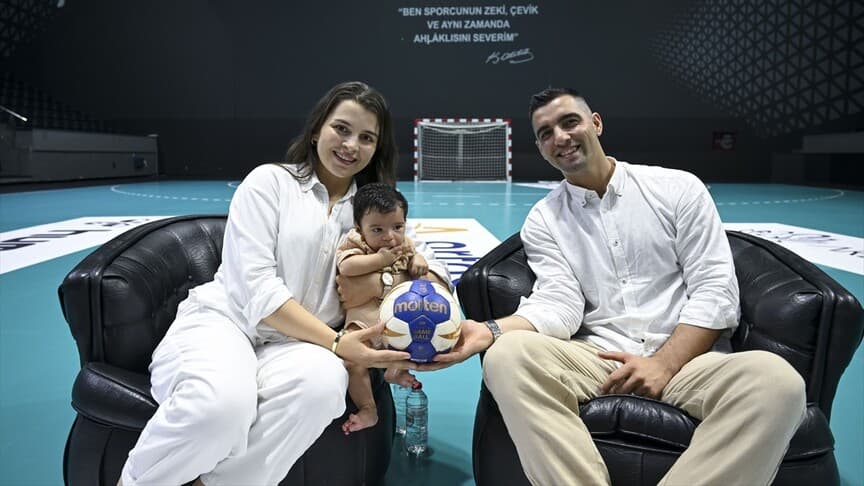 Türk hentbolunda aile bağları: Ozan ve Meryem Erdoğan