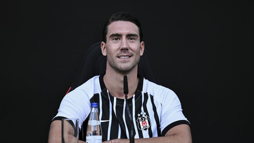 Beşiktaş'ın yeni golcüsü Dusan Vlahovic şampiyonluk peşinde