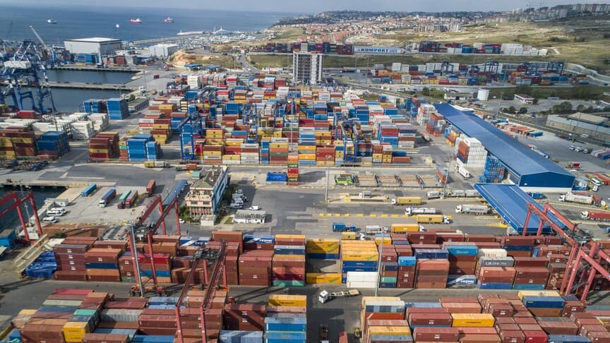 Türk cumhuriyetleriyle ilk yarıda 9,4 milyar dolarlık ticaret yapıldı
