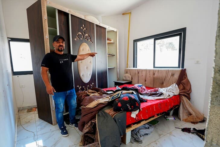 Filistinli İbrahim Fevzi, İsraillilerin evine saldırısını anlattı