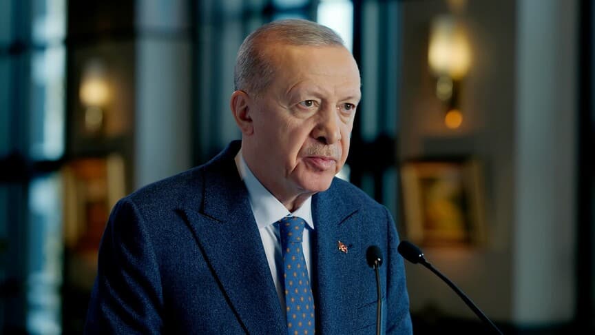 Cumhurbaşkanı Erdoğan, İngiltere Başbakanı Burnham ile telefon görüşmesi yaptı