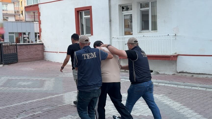 Kırşehir'de Interpol tarafından aranan terör zanlısı yakalandı