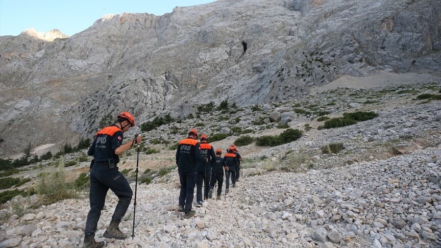 AFAD ekipleri Aladağlar'da zorlu arazi koşullarında tatbikat yapıyor