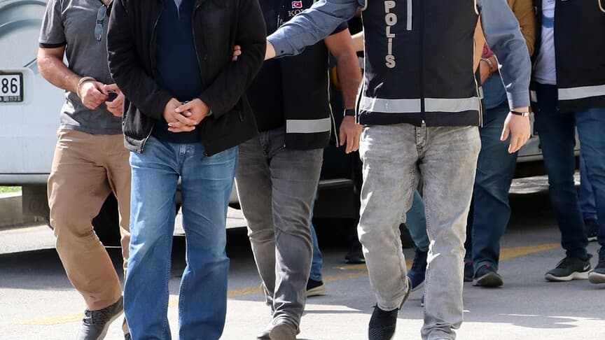 Manisa'da suç örgütüne yönelik operasyonda 38 kişi yakalandı
