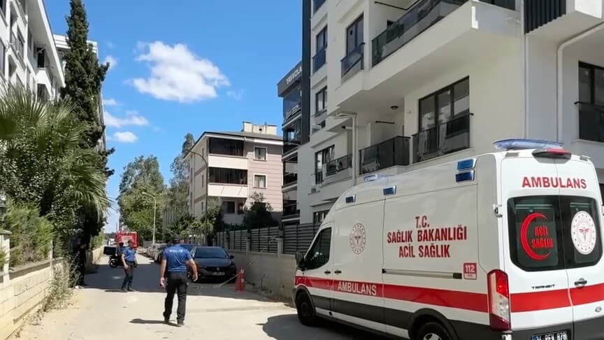 İstanbul'da foseptik çukurunda bir site görevlisi hayatını kaybetti