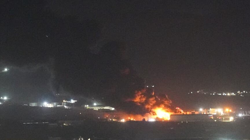 Irak'ta bir yakıt tesisinde yangın: 30 yaralı
