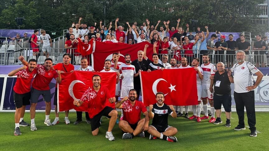 Türkiye Görme Engelliler B1 Futbol Takımı Avrupa Şampiyonası'nda yarı finale yükseldi