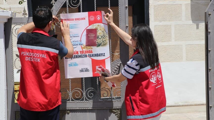 Siirt'te gençlere evlilik desteği hakkında bilgilendirme yapılıyor