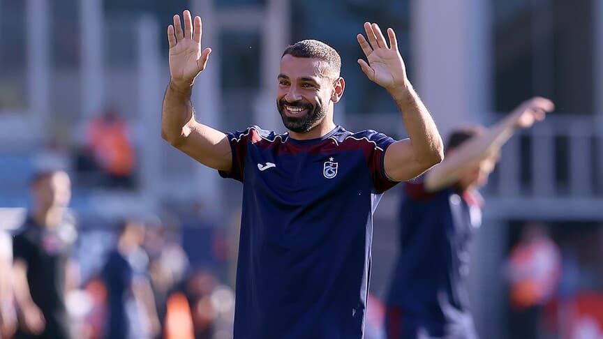 Muhammed Salah'ın Trabzonspor forması Kahire'de satışa sunuldu
