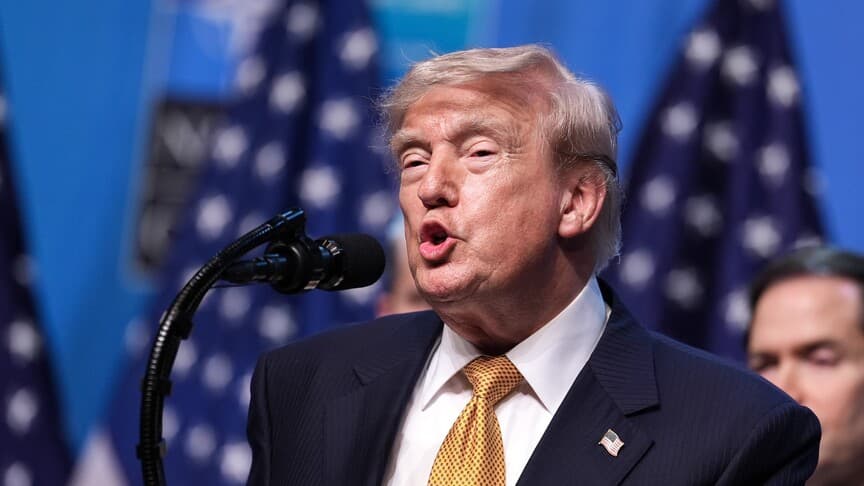 Trump, İran'a karşı büyük ekonomik operasyon başlattı