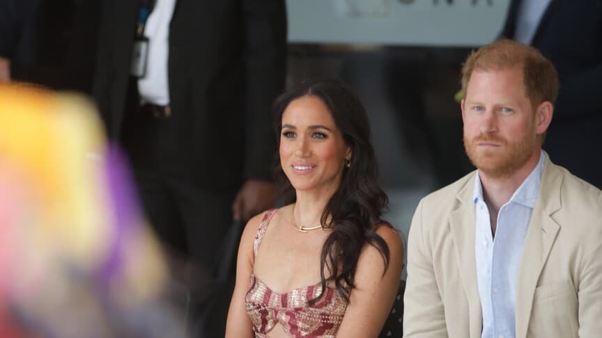 Prens Harry ve Meghan Markle İngiltere'ye dönüyor