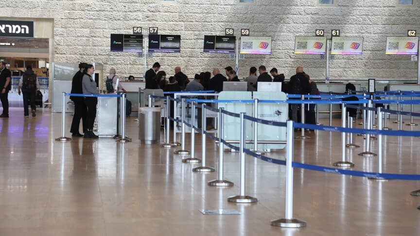 Ben Gurion Havalimanı'nda grev nedeniyle uçuşlarda aksaklıklar sürüyor