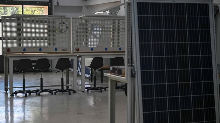 Türkiye'nin ilk yenilenebilir enerji lisesi ödül finalisti oldu