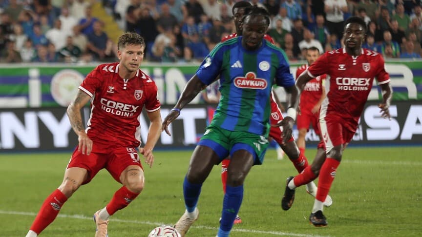 Samsunspor, Çaykur Rizespor'u 2-0 mağlup etti