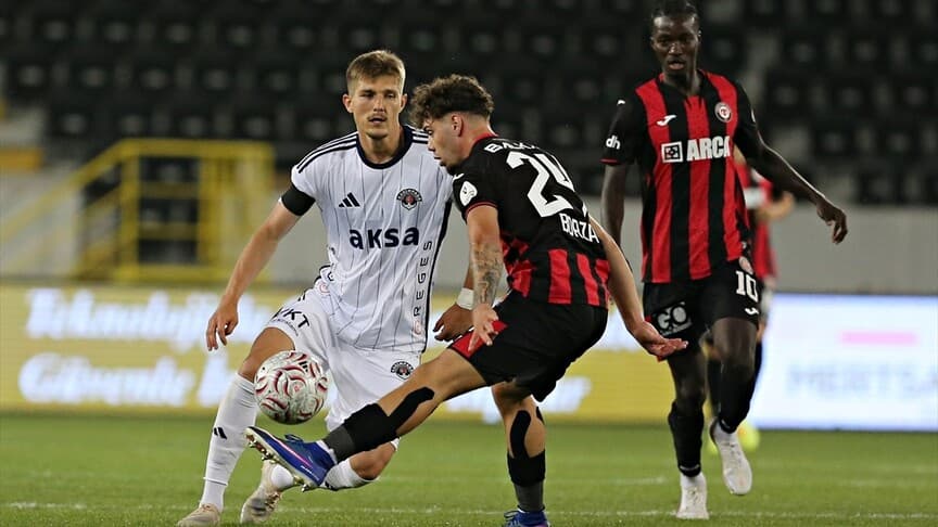 Kasımpaşa, Arca Çorum FK'yi deplasmanda 1-0 mağlup etti