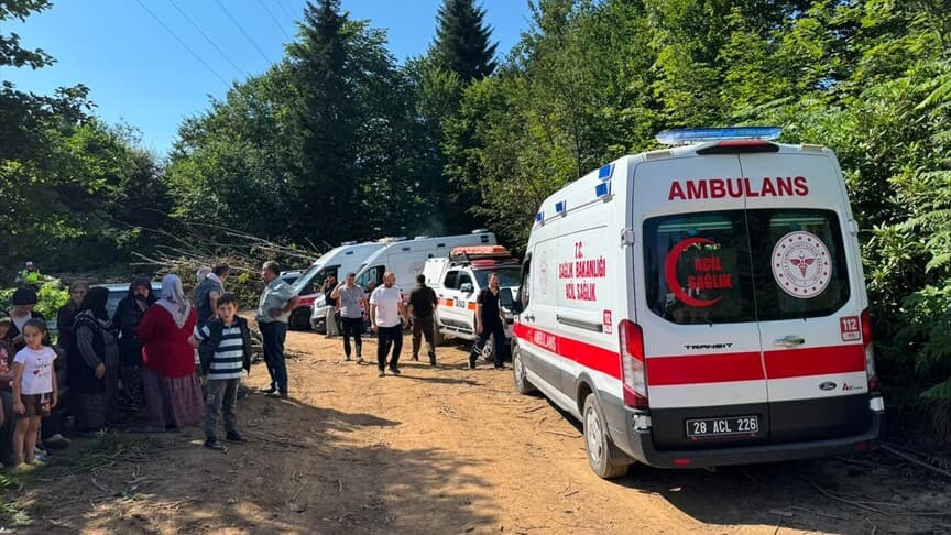 Giresun'da hava aracı düştüğü ihbarı üzerine arama çalışmaları başlatıldı