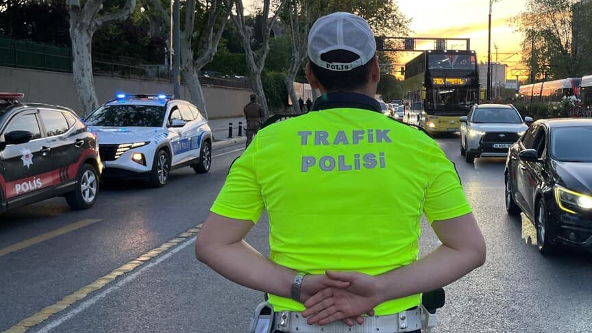 İstanbul'da Zafer Bayramı provası nedeniyle bazı yollar kapatıldı