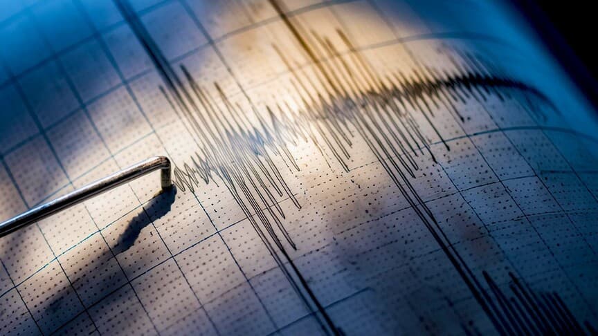 Japonya'da 5,8 büyüklüğünde depremde 20'den fazla yaralı var