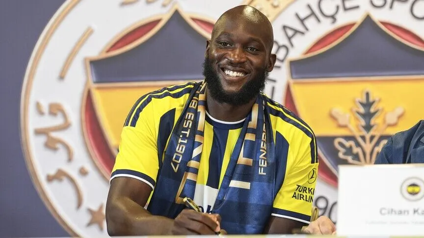 Fenerbahçe bu sezon daha seçici bir transfer politikası benimsedi