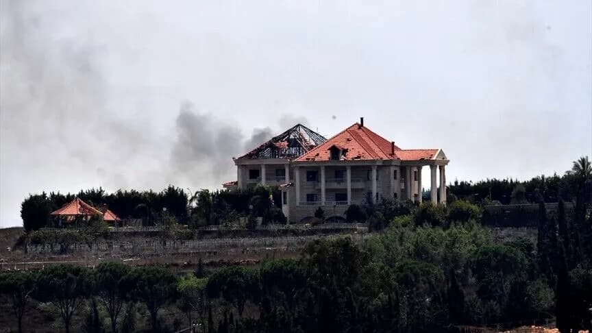 İsrail ordusu Lübnan'ın güneyine hava ve topçu saldırılarına devam ediyor