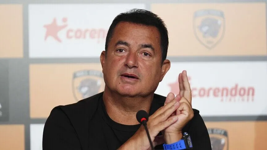 Acun Ilıcalı, Hull City'nin yenilgisiz ve gol yemeden geçen 3 haftasını değerlendirdi
