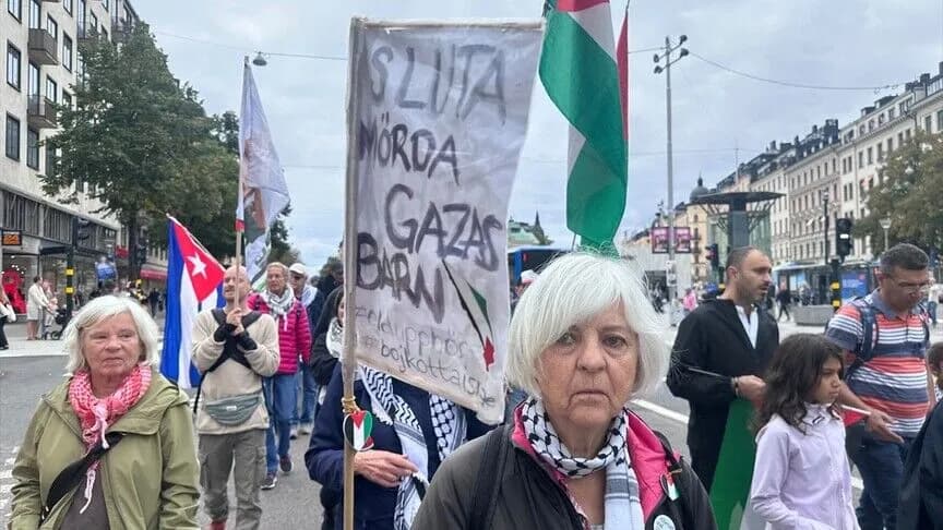 İsveç'te İsrail'in Gazze ve Lübnan'a saldırıları protesto edildi