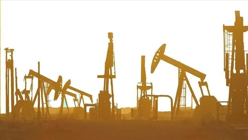 Küresel petrol ürünleri piyasasında arz sıkıntısı artıyor