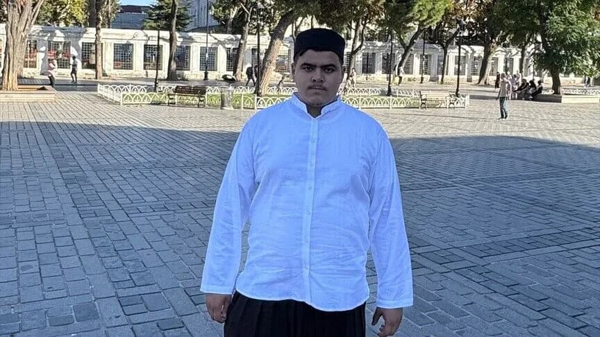 İstanbul'dan otostopla umreye giden 18 yaşındaki imam hatipli genç