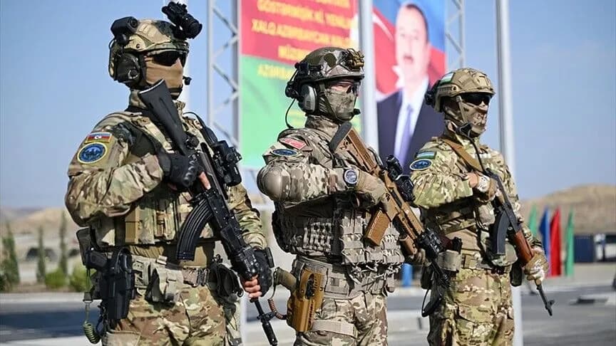Azerbaycan'da Türkiye ve Özbekistan ile askeri tatbikat başladı