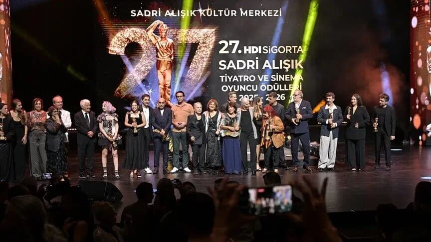 Sadri Alışık Tiyatro ve Sinema Ödülleri sahiplerini buldu