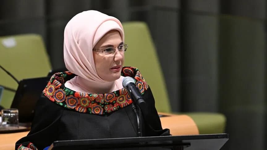 Emine Erdoğan: Okyanuslar ve şehirler atıklarla mücadele edemiyor