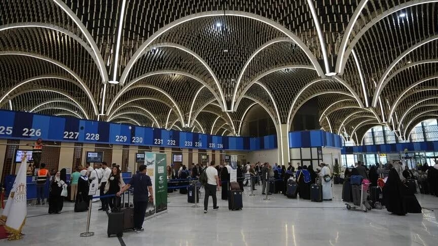 ABD, Bağdat Havalimanı'ndaki diplomatik alanı Irak'a devretti