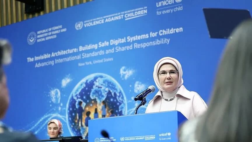 Emine Erdoğan, ABD'de çocuklar, iklim ve kalkınma konularında programlara katıldı