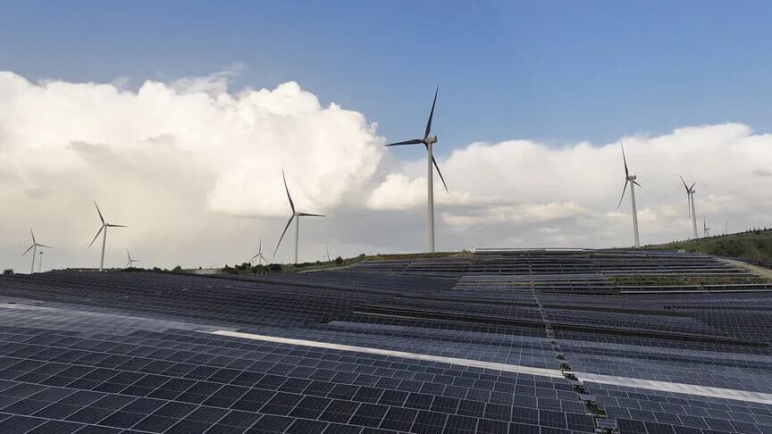 Türkiye'nin elektrik kurulu gücünde yenilenebilir enerji artıyor