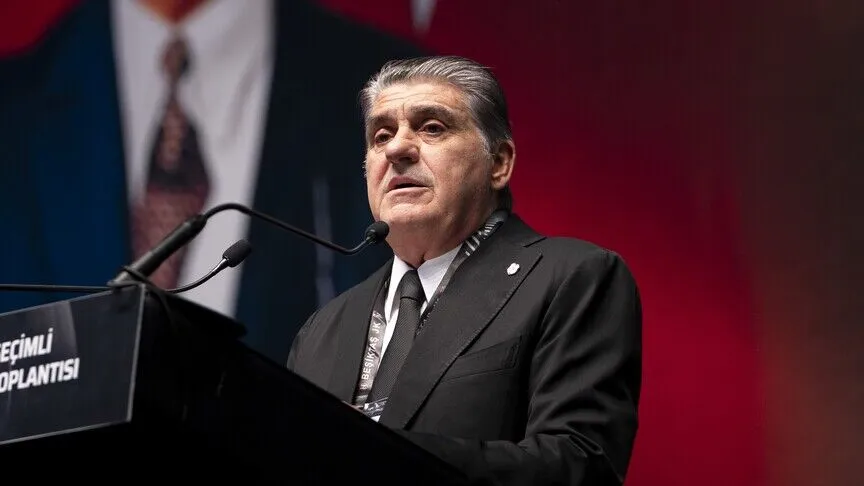 Beşiktaş'ta Serdal Adalı üçüncü kez başkan seçildi