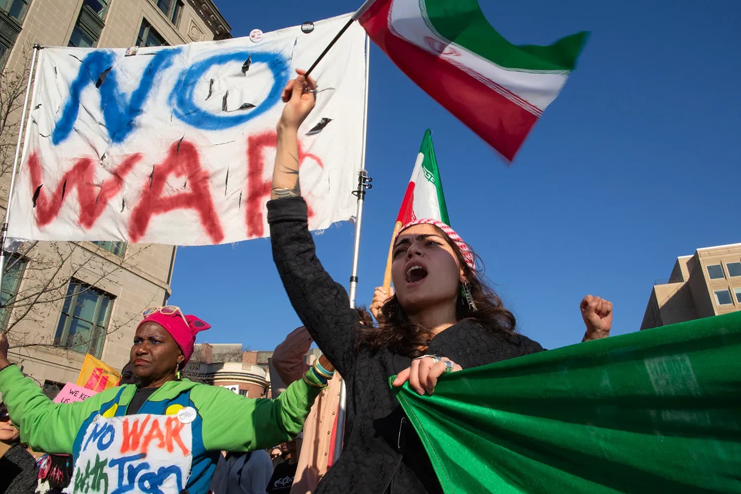 Disapproval for Iran War Among Experts Is Sky-High