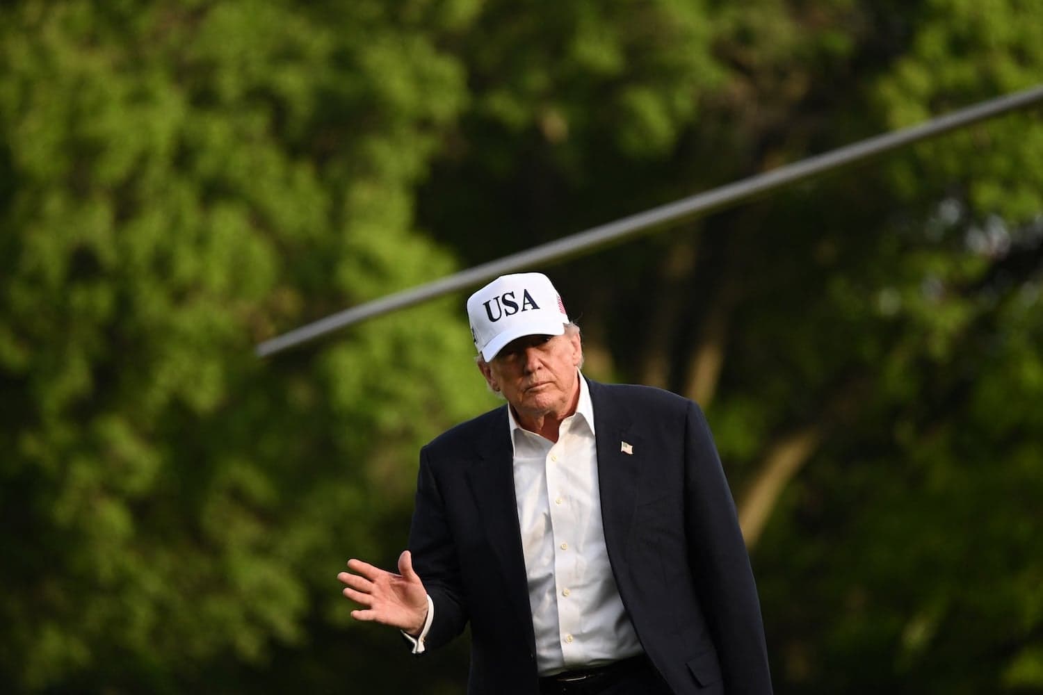 Economic Challenges Intensify Amid Ongoing Conflict Involving Trump