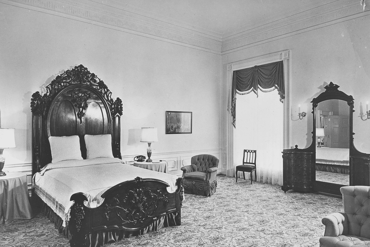 Clinton's Lincoln Bedroom Controversy Viewed Through a Modern Lens