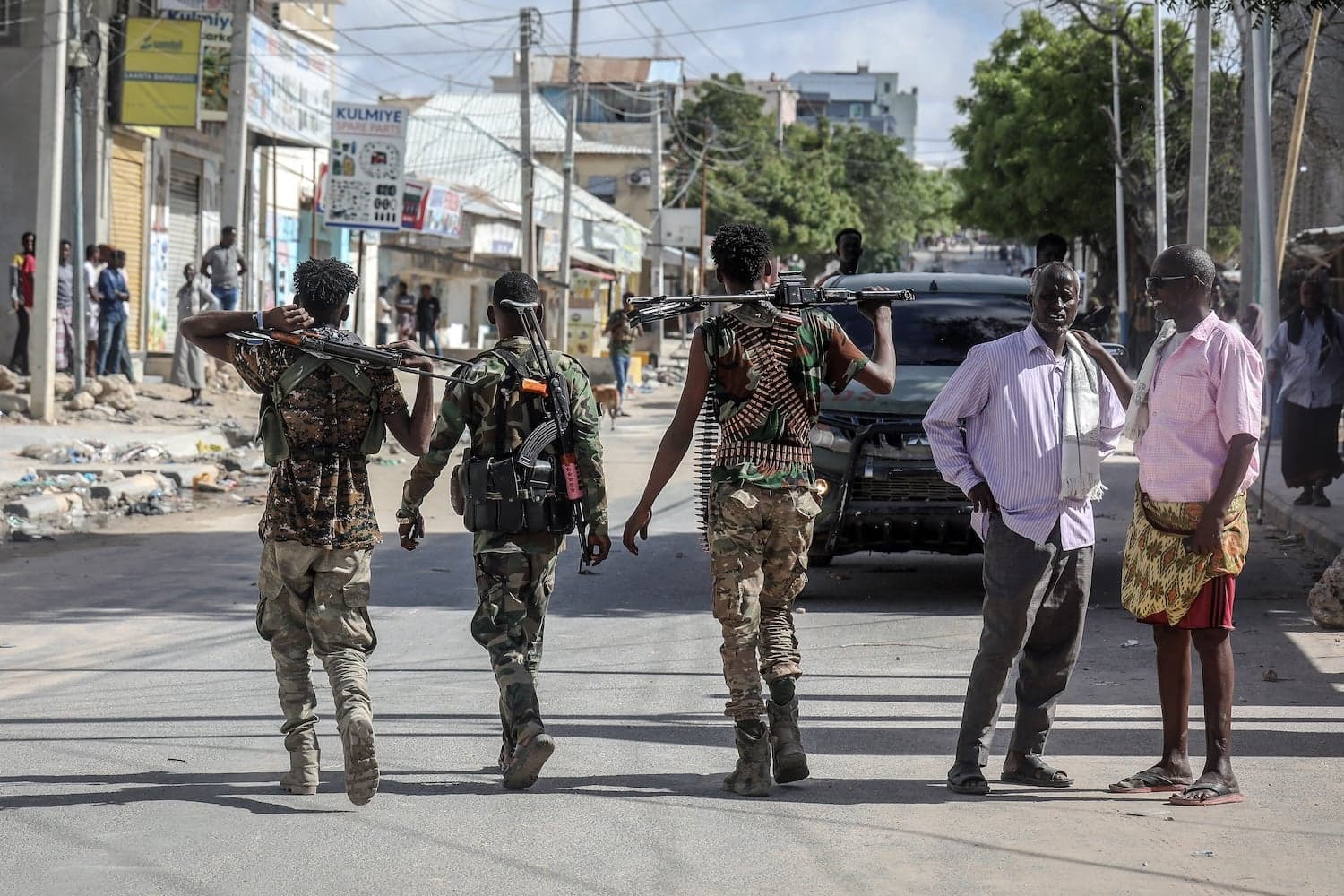 Somalia's Government Faces Potential Collapse Amid Political Turmoil