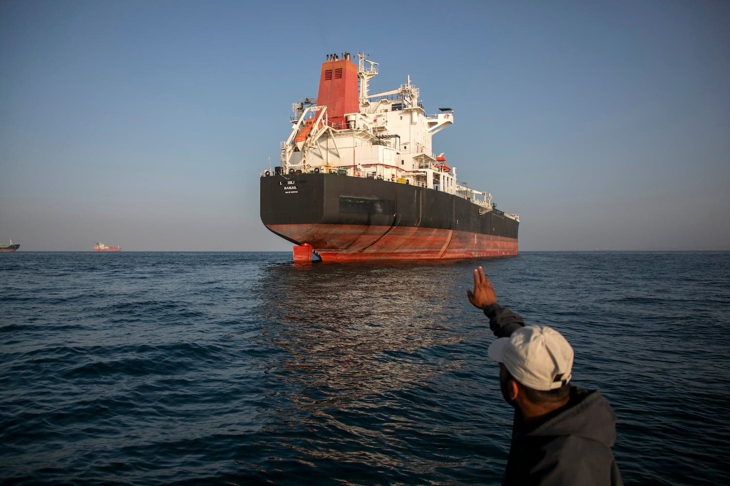 Ships in the Gulf Face Uncertainty Amid Trump's Deal Negotiations